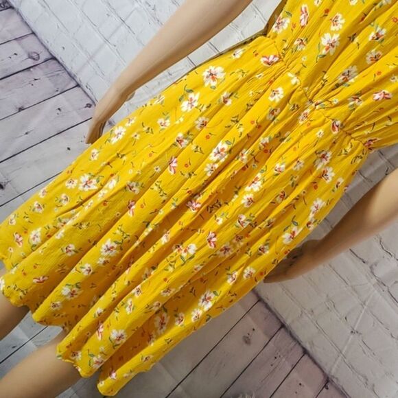 Urban Romantics Goldenrod Floral Print Plunge Neck Elastic Waist Spring Dress - Picture 14 of 15